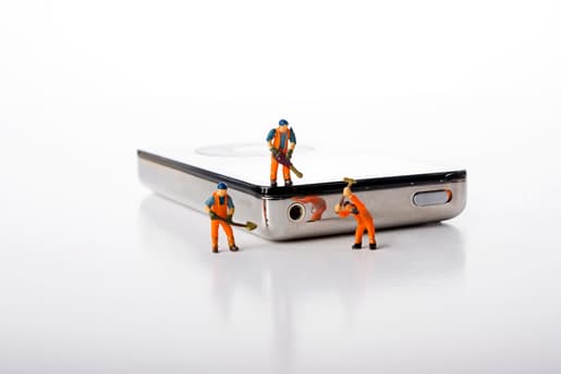 iPod Screen Replacement | Fix It Jerry