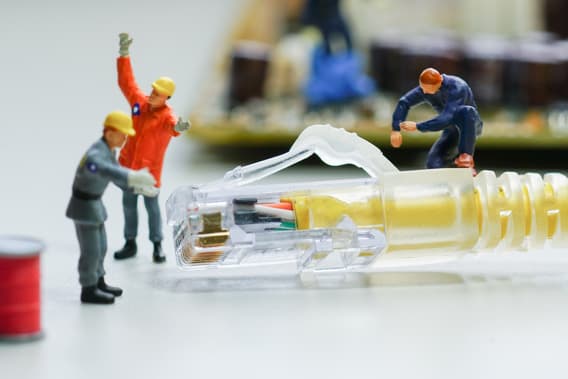 WiFi & Charging Port