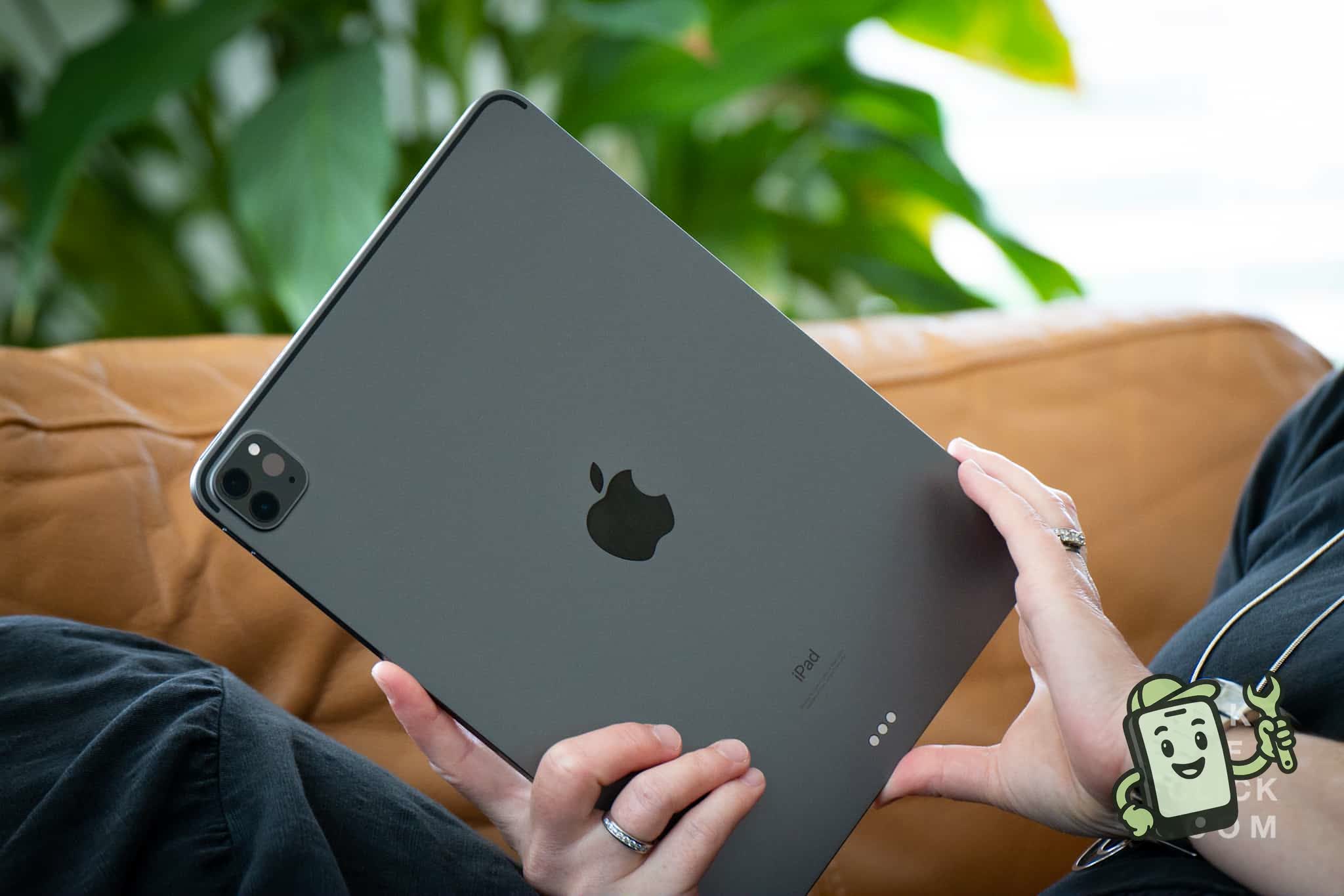 iPad Pro 11-inch M1 — reference photo 4