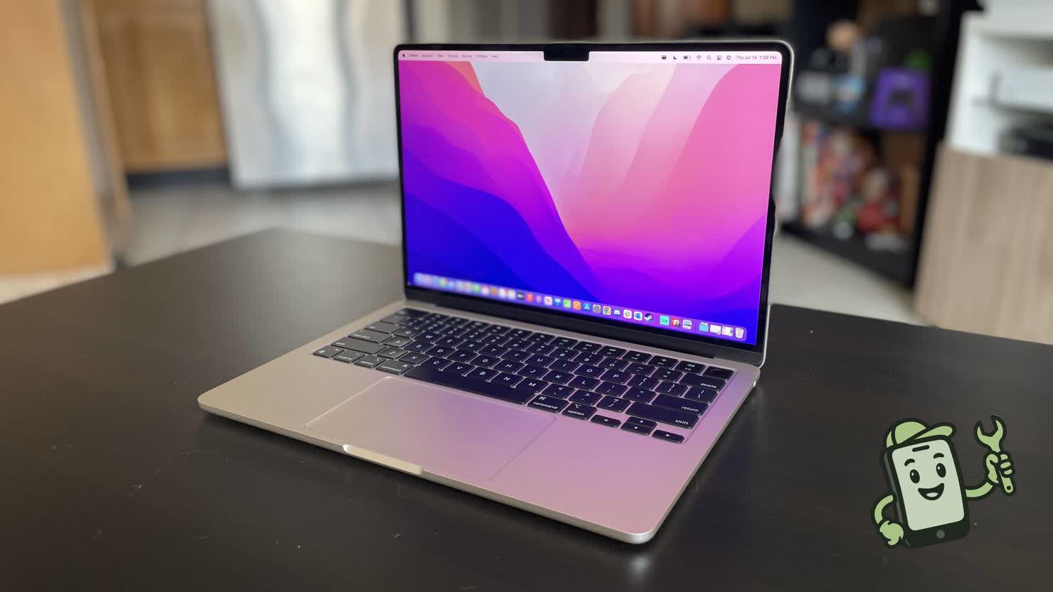 MacBook Air M2 — reference photo 4