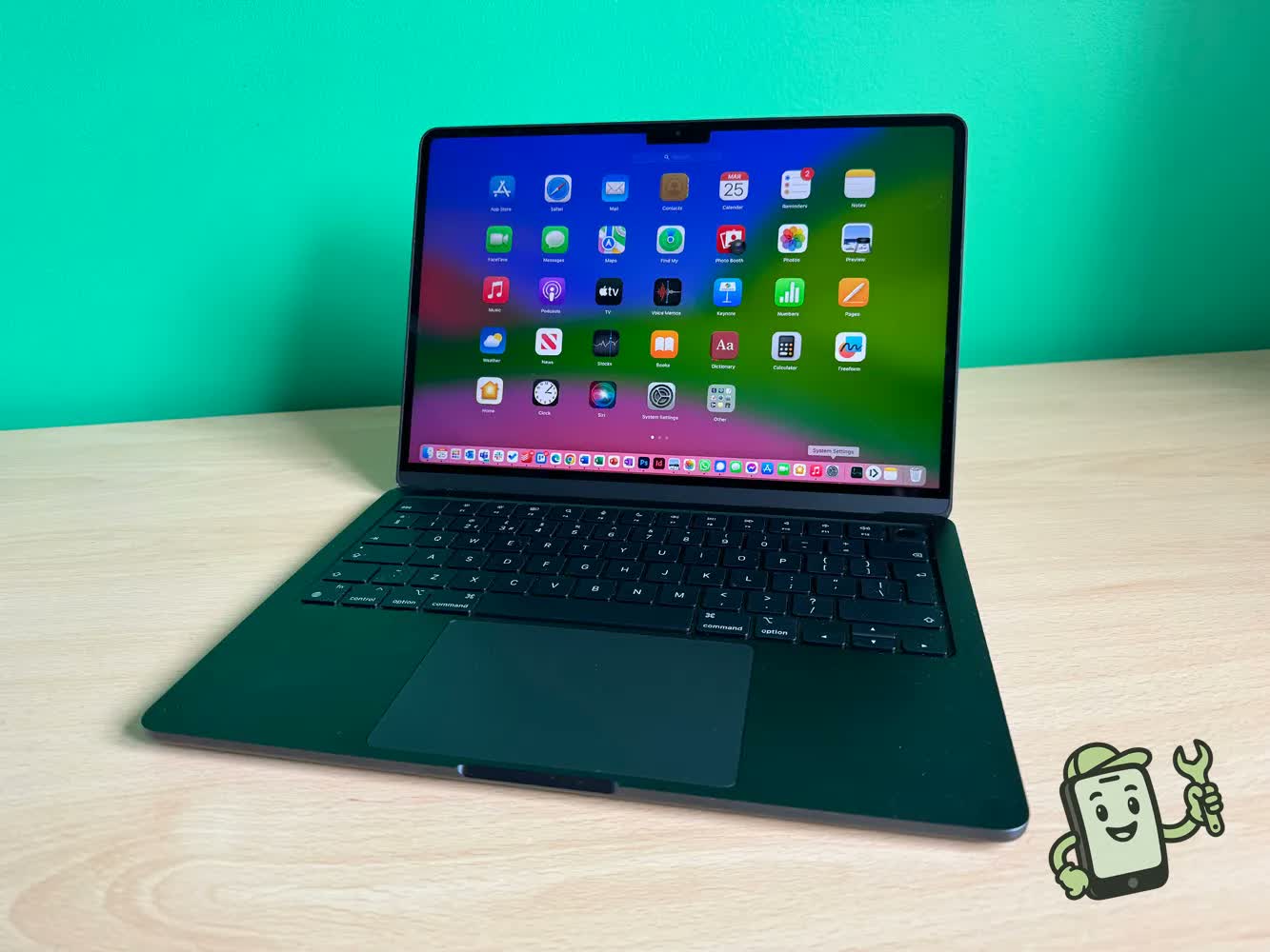 MacBook Air M3 — reference photo 4